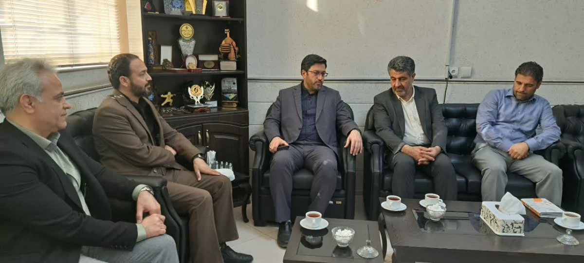 تشکیل کارگروه مشترک شهرداری و ورزش و جوانان برای نشاط اجتماعی در محلات قم